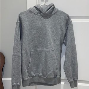 Aritzia hoodie size medium